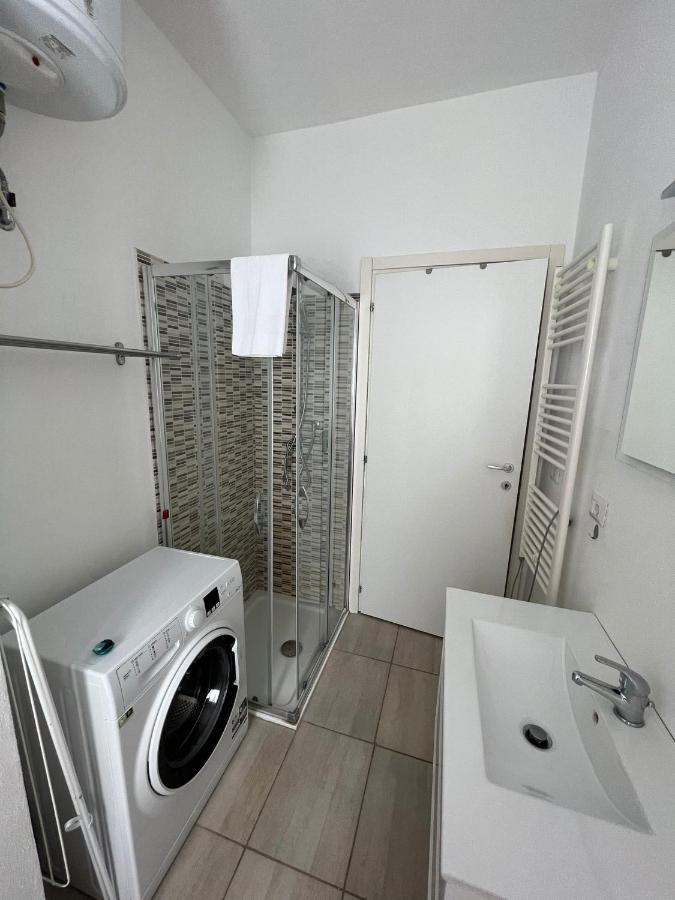 Apartment Via Treviso 6 Милан Экстерьер фото