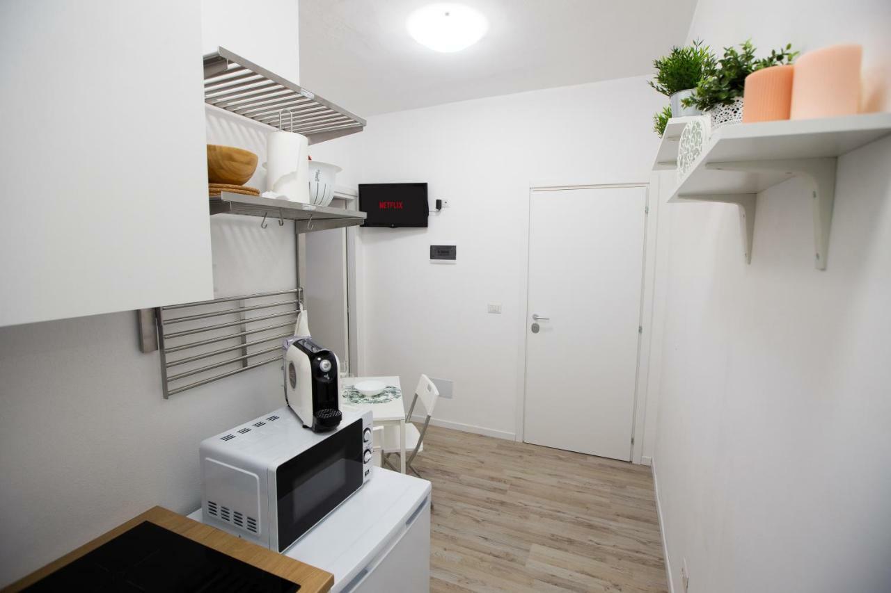 Apartment Via Treviso 6 Милан Экстерьер фото